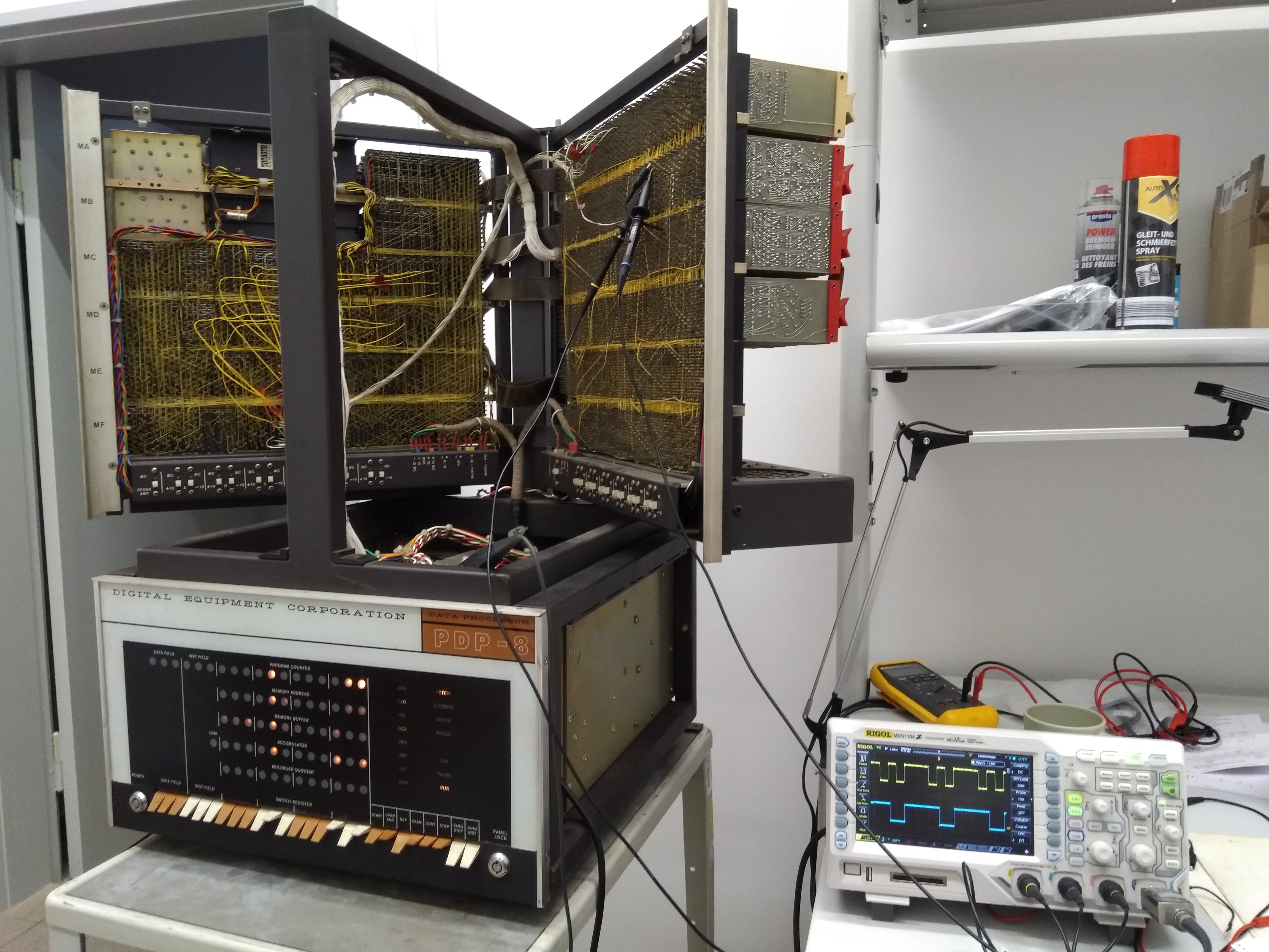 datArena_154_PDP88_Rigol_MSO1104_001.jpg