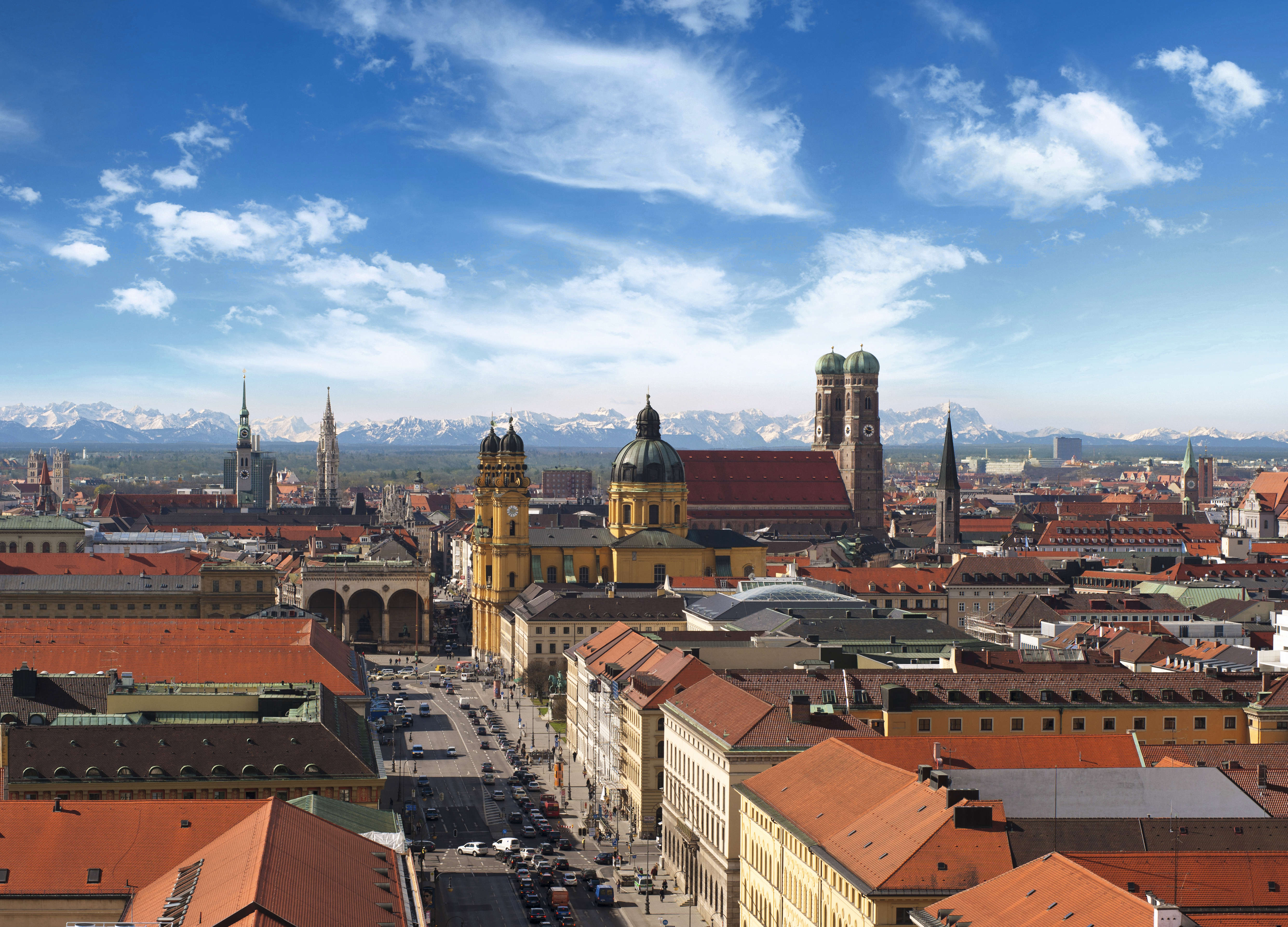 München mit dem Alpenpanorama, © München Tourismus, Thomas Klinger.jpg